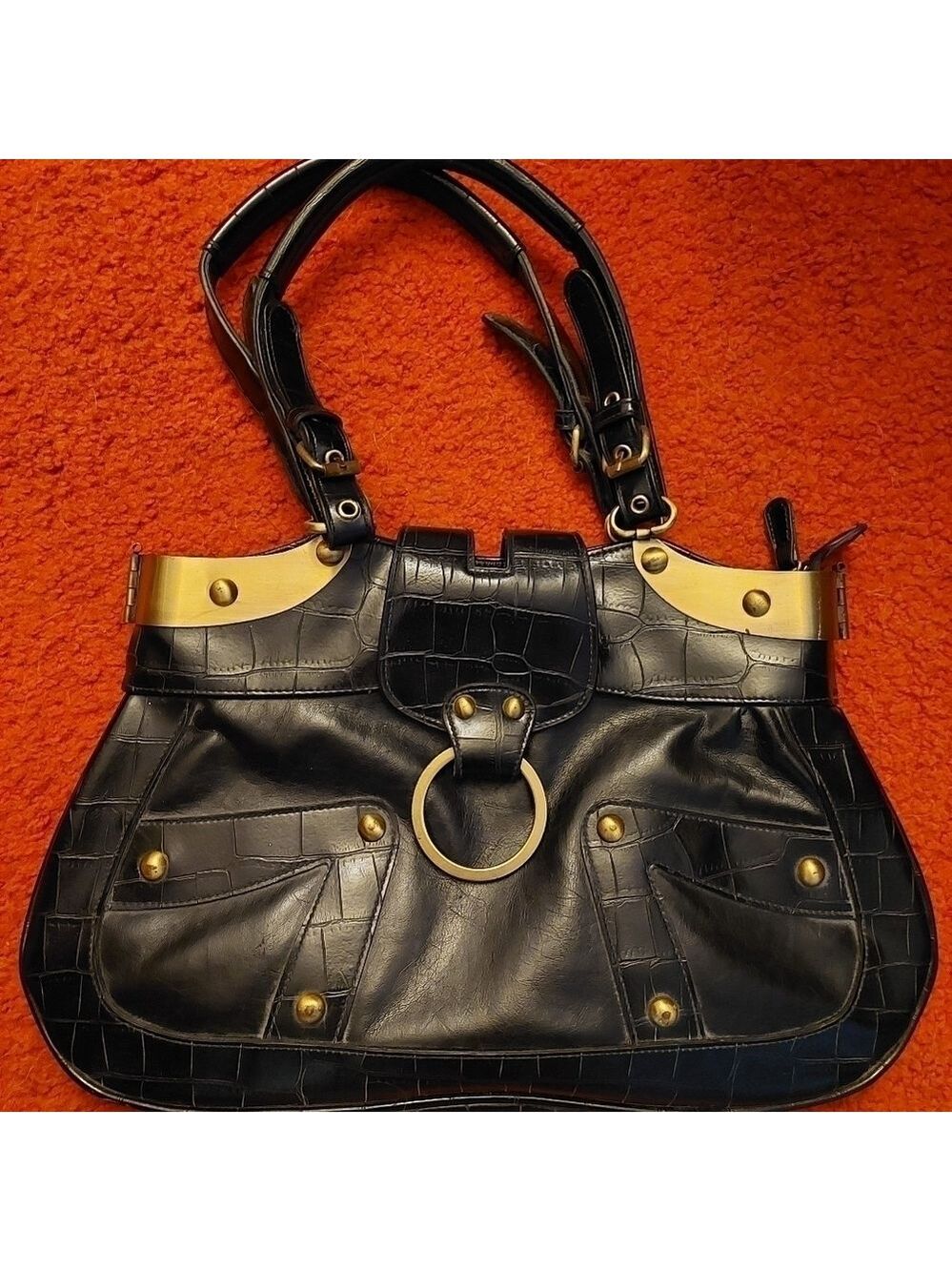 Vintage* Veneto Black Medium Handbag